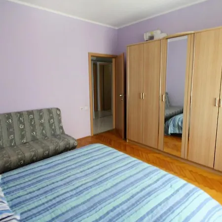 Apartment With A Parking Space - 7666 *