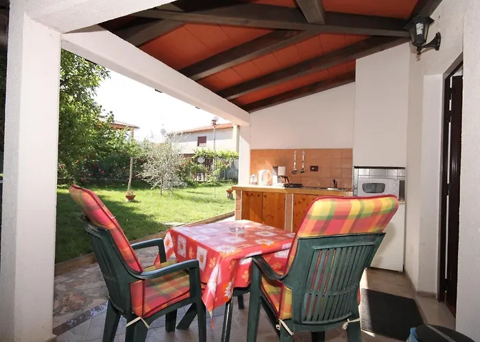 Apartament With A Parking Space - 7666 Umag