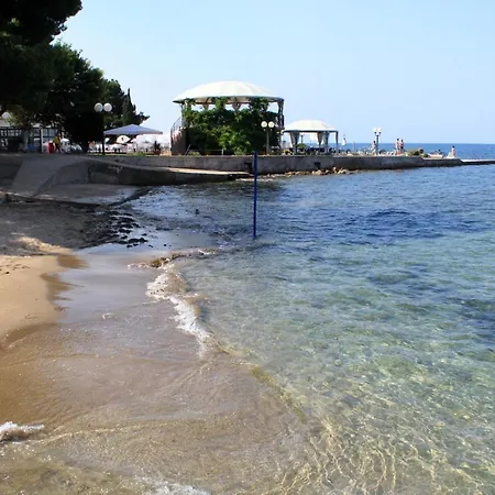 Apartament With A Parking Space - 7666 Umag