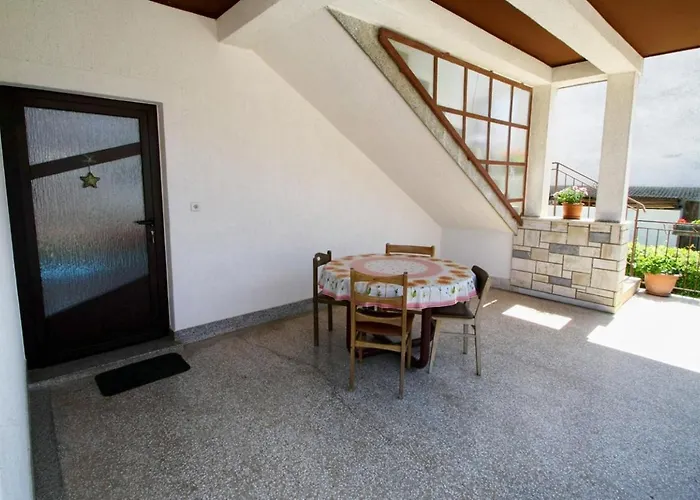 With A Parking Space - 7666 *