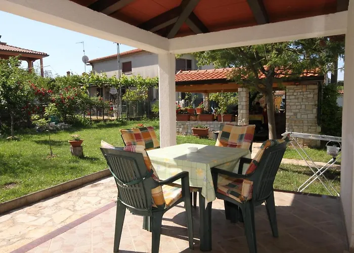 With A Parking Space - 7666 Apartman