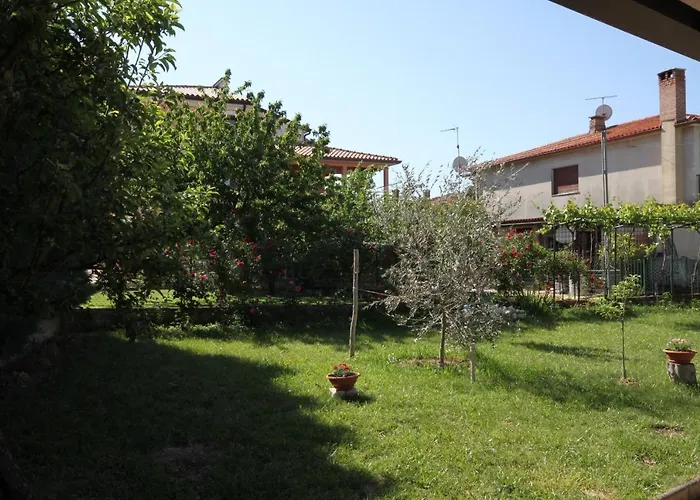 With A Parking Space - 7666 *