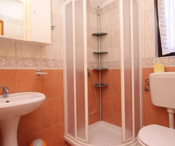 With A Parking Space - 7666 Apartman *